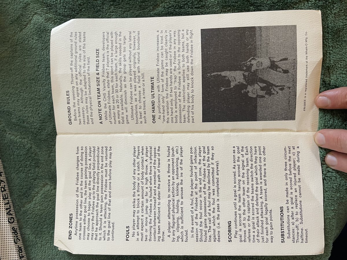 The official rules of Ultimate Frisbee from the 1971 brochure